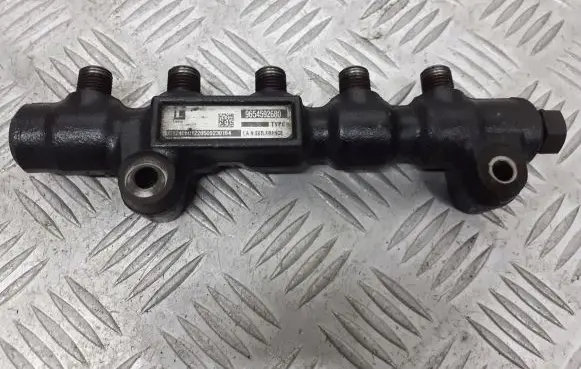 Citroen C4 I Fuel main line pipe 9654592680