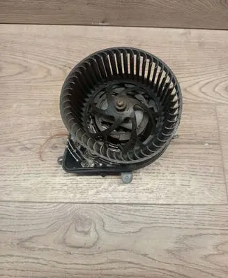 Peugeot 406 Heater fan/blower C22828229X