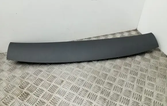 Volkswagen Tiguan Tailgate/trunk upper cover trim 5N0867707B