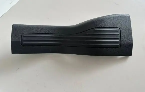 Ford Explorer Rear sill trim cover BB537813245 9918