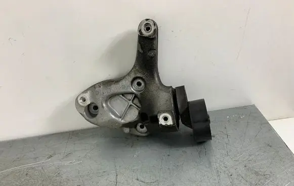 Volkswagen Touran I A/C compressor mount bracket 1K0260885B