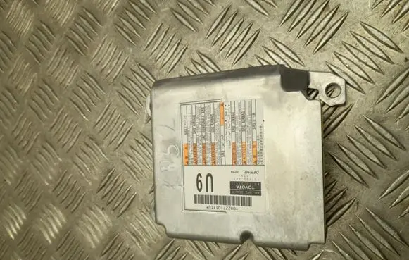 Lexus ES VII XZ10 Airbag control unit/module 8917033S30