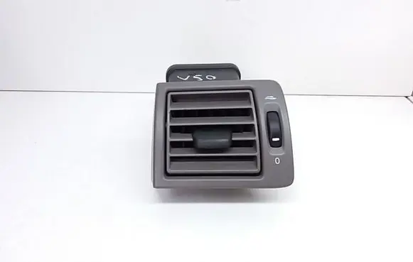 Volvo V50 Dashboard side air vent grill/cover trim 30715098