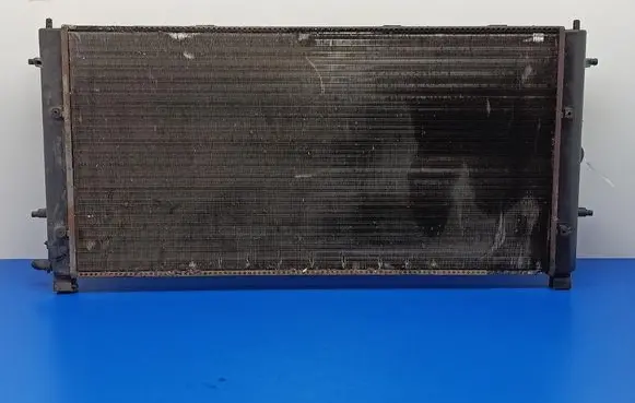 Volkswagen Transporter - Caravelle T4 Coolant radiator