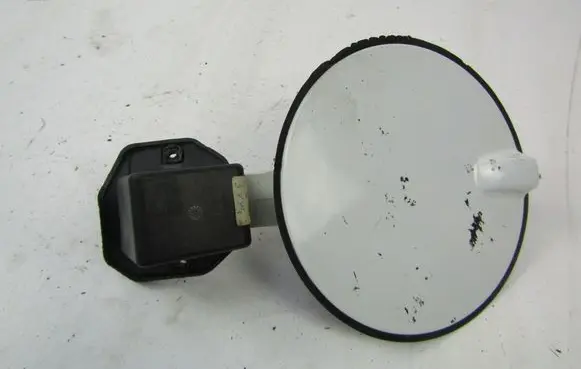 Opel Zafira B Fuel tank cap trim 
