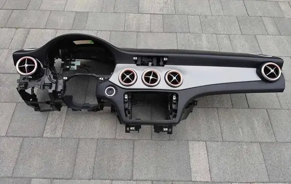 Mercedes-Benz CLA C117 X117 W117 Dashboard 1084653X T0504466
