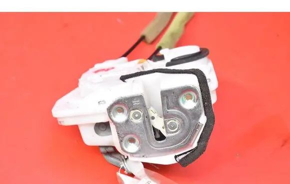 Front door lock