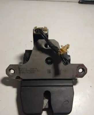 Ford C-MAX I Tailgate/trunk/boot lock/catch/latch 01041312004 3M51R442A66EC