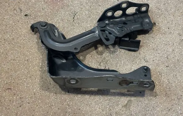 Mercedes-Benz GLC X253 C253 Engine bonnet/hood hinges A2538800128