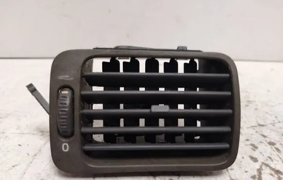 Volvo S80 Dash center air vent grill 130082002