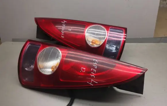 Renault Espace - Grand espace IV Rear/tail lights set 8200027152 8200027153