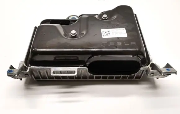 Tesla Model Y Engine control unit/module 1497327-00-B