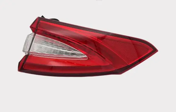 Maserati Levante Rear/tail lights 0670106830 06701068300 670106830