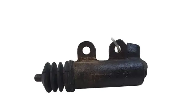 Clutch slave cylinder