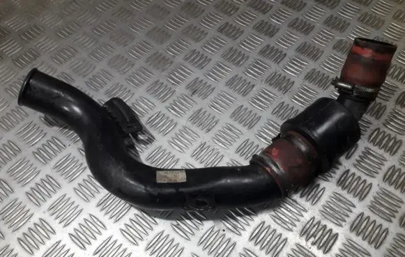 Ford Focus Intercooler hose/pipe 1m5q9f796da 1m5q-9f796-da