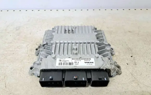 Volvo V50 Engine control unit/module 31211071AA SID803AM