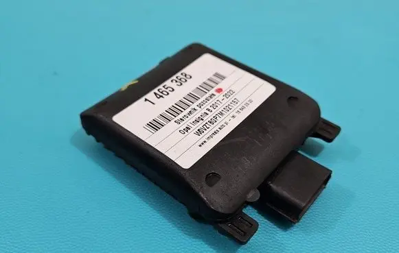 Opel Insignia B Central body control module 84690954 IMPRK1465368