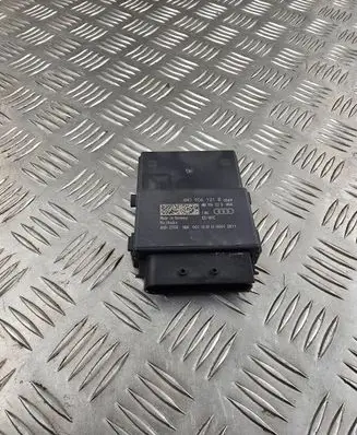 Audi A5 8T 8F Fuel injection pump control unit/module 4M0906121B