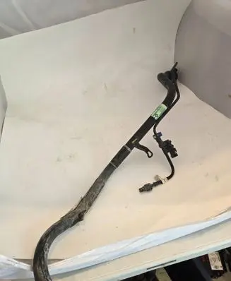 Ram 1500 Fuel tank filler neck pipe 68061727AH 23317C C0G455270
