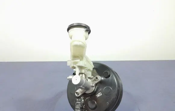 Honda HR-V Brake booster