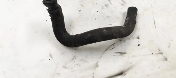 Mercedes-Benz C W203 Engine coolant pipe/hose