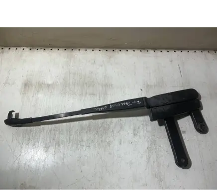 Volkswagen Touareg II Front wiper blade arm 7P0955410B
