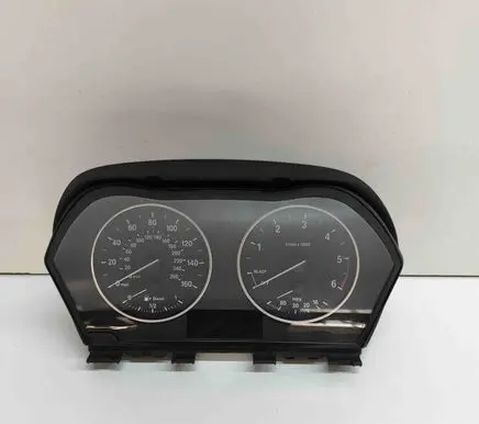 BMW X1 F48 F49 Speedometer (instrument cluster) 6843054