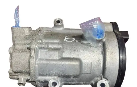 Toyota RAV 4 (XA50) Air conditioning (A/C) compressor (pump) 0424000171