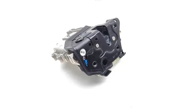 Audi A4 S4 B8 8K Rear door lock 8K0839015