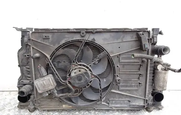 Volvo V60 Radiator set 