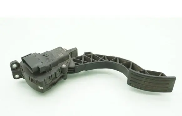 Volvo S40 Accelerator throttle pedal 4M51-9F836-CH