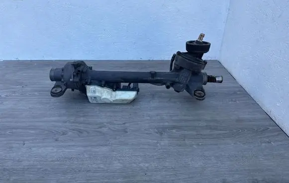 Volkswagen Tiguan Steering rack 5N1423050Q 5N1909144L