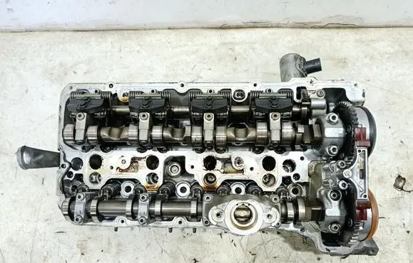 Engine head
