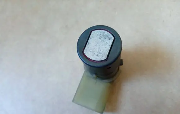Audi A6 S6 C5 4B Parking PDC sensor 4B0919275A NE6951