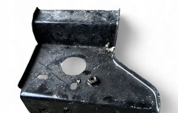 Citroen Berlingo Fender mounting bracket 784666