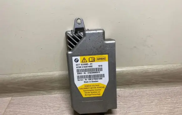 BMW 5 F10 F11 Airbag control unit/module 9239985 923998501 65779239985