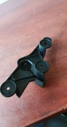 Engine bonnet (hood) release handle