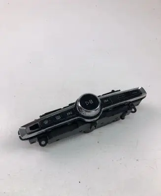 Volvo S90, V90 Climate control unit P31398845