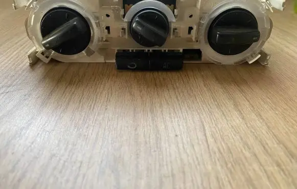 Skoda Fabia Mk1 (6Y) Climate control unit 6Y0820045B 9049 901511760009