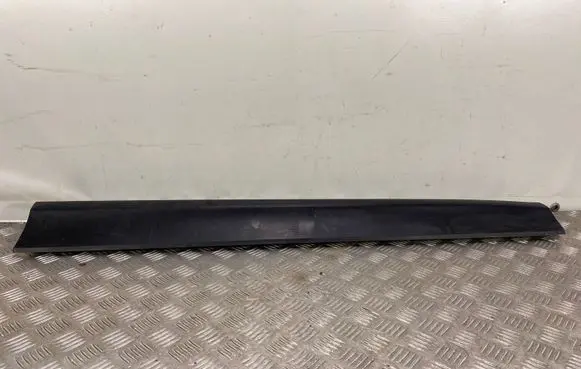 Subaru Forester SJ Front door trim (molding) 91111SG130