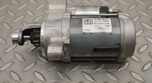 Audi A4 S4 B9 8W Starter motor 06H911024C