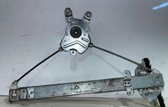 Mitsubishi Lancer Rear window lifting mechanism without motor 5320RH