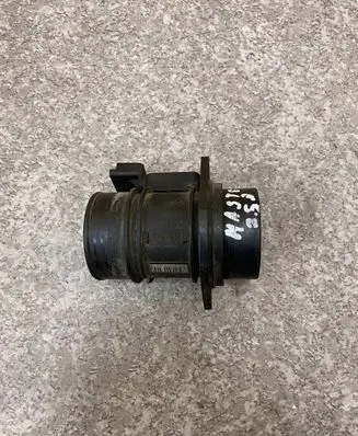 Renault Master II Mass air flow meter H7700314669