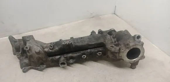 Mercedes-Benz CLS C219 Intake manifold LF00052