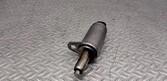Audi A6 S6 C6 4F Valve oil control 06E103697E