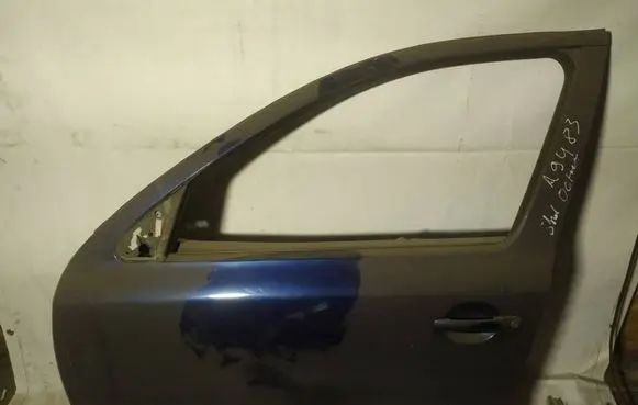Skoda Octavia Mk2 (1Z) Front door melynos