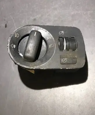 Light switch