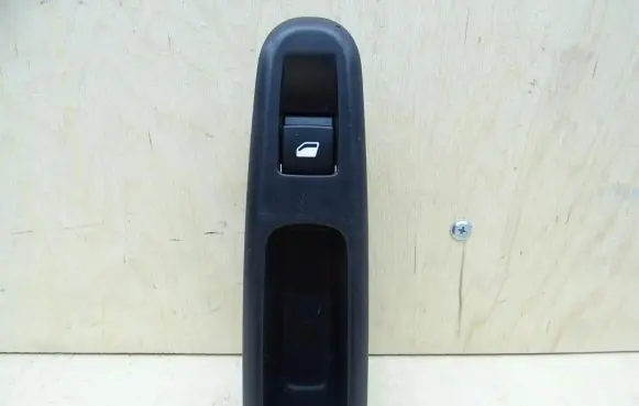 Citroen C3 Electric window control switch 96762292ZD