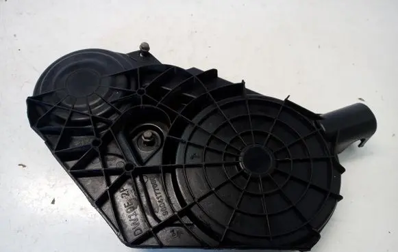 Peugeot 3008 II Timing belt guard (cover) 9804177080