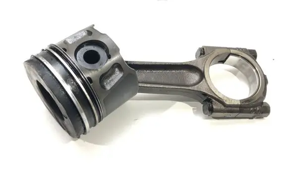 Citroen C5 Piston with connecting rod RHR